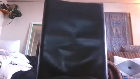 Snapshot of hardontstop chatting on February 12, 9:54 pm RockSolidStock online show from February 12, 9:54 pm