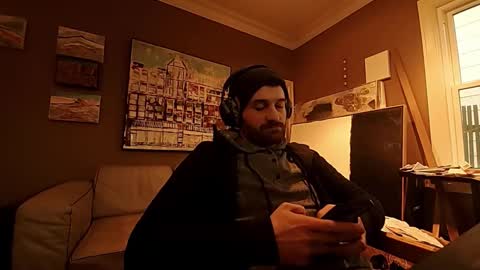 Tom online show from November 21, 9:58 pm