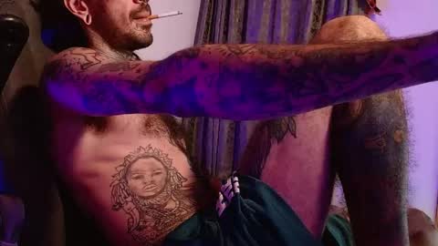 OMAR online show from April 21, 2:48 am