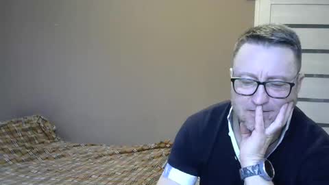 HarrySnake online show from January 1, 8:45 am