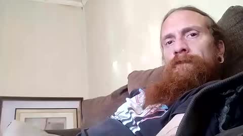 Snapshot of hatefullgod chatting on December 11, 4:37 pm hatefullgod online show from December 11, 4:37 pm