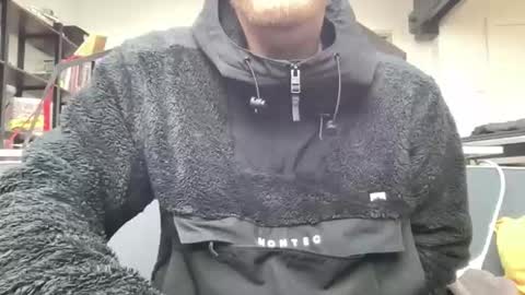 hchappel19 online show from February 18, 11:08 am