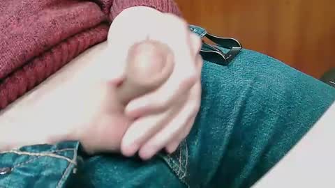 Snapshot of hdmaturecutcock chatting on March 5, 2:56 pm Eddy online show from March 5, 2:56 pm