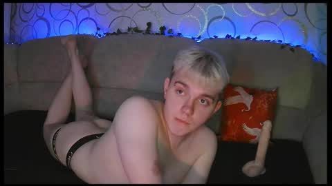 Justin online show from March 3, 7:21 pm