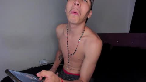 heellboy_ online show from July 4, 1:08 am