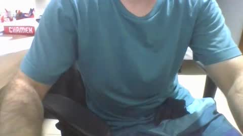 heitorcp1 online show from April 20, 4:37 am