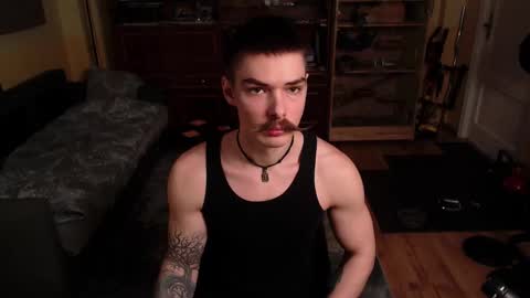 Hengen Aiken online show from December 5, 10:28 pm