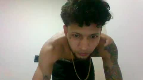 herrera707480 online show from April 25, 3:31 am