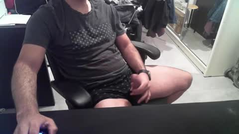 hi_im_chuck online show from January 29, 6:43 am