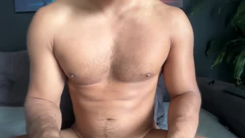 Terry and E online show from April 8, 2:26 pm