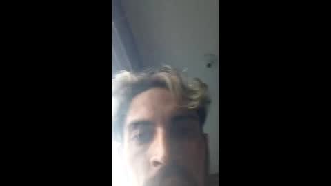 higorhramos online show from May 17, 8:05 pm