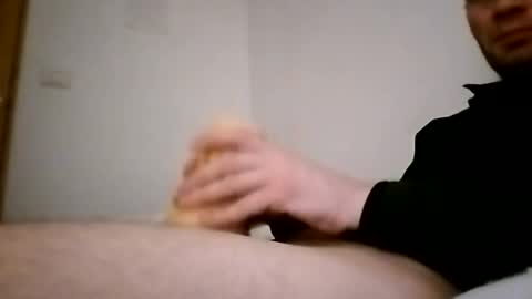 Snapshot of hnkkk88888 chatting on October 13, 11:11 pm Fucker online show from October 13, 11:11 pm