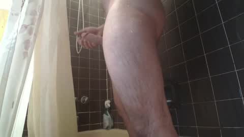 Snapshot of hockeyplayer206850 chatting on December 24, 12:33 pm Hockey Player online show from December 24, 12:33 pm
