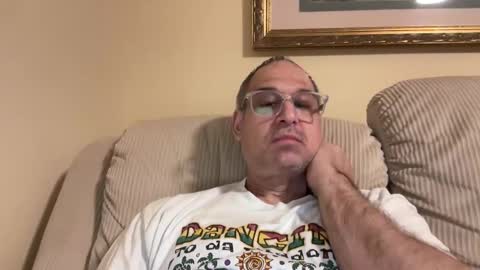 honey_man14 online show from April 12, 3:53 am