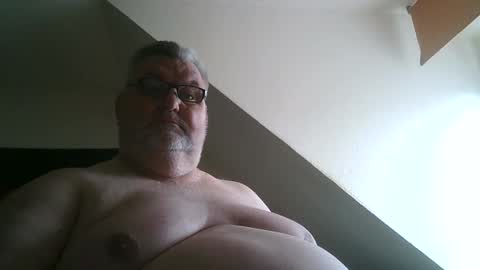 hornighorst726087 online show from April 6, 9:43 am