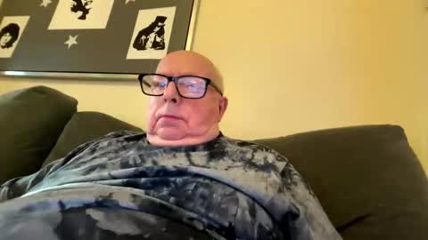 Cum suck Me off online show from March 3, 8:00 am