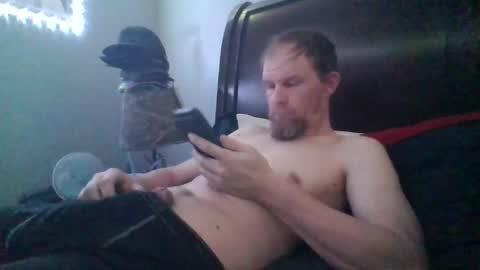 hornypierceddad online show from March 30, 12:44 am