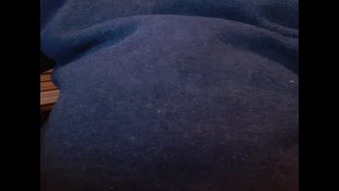 Snapshot of hornypilotguy chatting on January 18, 10:39 am hornypilotguy online show from January 18, 10:39 am