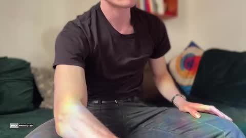 Travis online show from March 18, 11:13 am