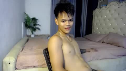 hot_fucker_ online show from December 2, 7:11 am