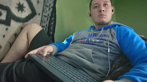 hot_guy36 online show from December 17, 4:46 pm