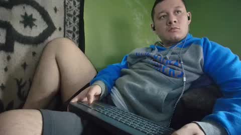 hot_guy36 online show from December 15, 4:04 pm