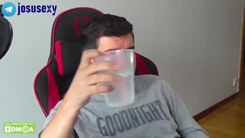 Snapshot of hot_liki chatting on December 17, 12:00 pm Hot Li ki online show from December 17, 12:00 pm