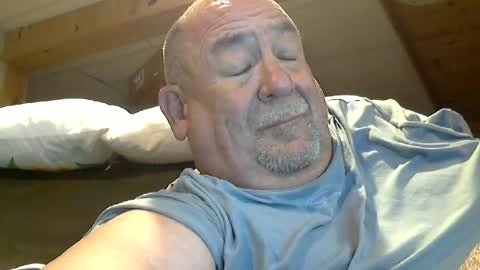 Hot and Horny online show from July 22, 6:00 pm