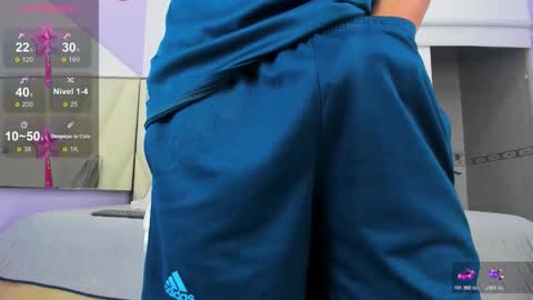 hotboy21_ online show from December 21, 4:53 am