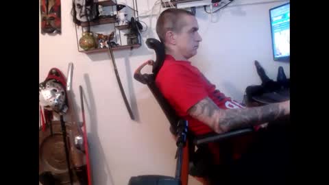 Snapshot of hotkinkytat chatting on February 1, 12:29 am hotkinkytat online show from February 1, 12:29 am