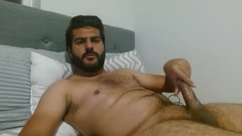 Snapshot of hotsexdude69 chatting on October 25, 6:37 am hotsexdude69 online show from October 25, 6:37 am