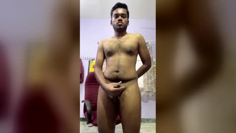 hottamilguy01 online show from March 9, 5:12 am