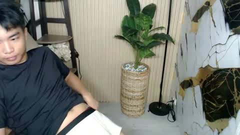 hottestloues online show from June 13, 7:12 pm