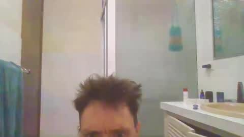 Snapshot of hottnready4u chatting on January 6, 2:14 pm Hottnready4u online show from January 6, 2:14 pm