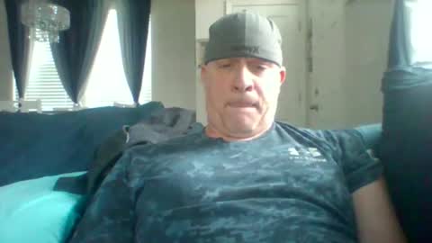 hotyummycock69 online show from February 5, 8:38 pm