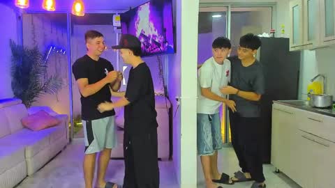 we are Harry Jersi pablo and our mod talco online show from April 14, 5:29 am