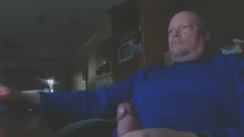 Snapshot of howardtheduc chatting on January 6, 12:35 pm Howard817 online show from January 6, 12:35 pm