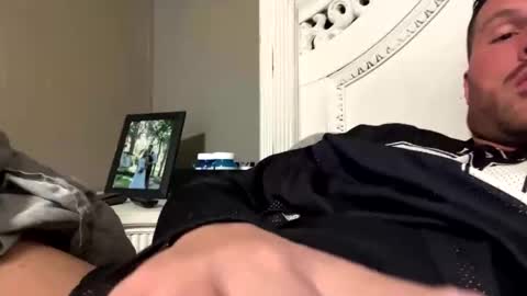 hubbyndirtywifey online show from November 10, 11:20 pm