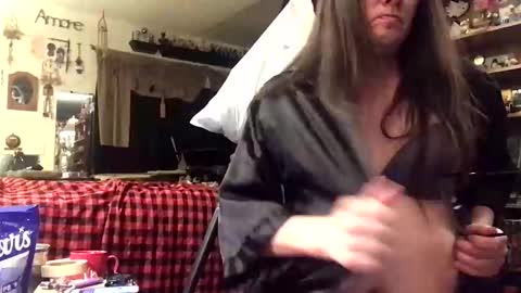 Hubert Cumberdale online show from December 4, 5:20 pm