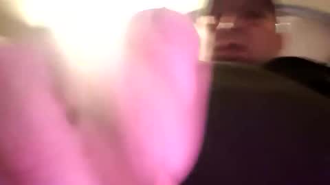 hugecummer10 online show from February 4, 2:17 am