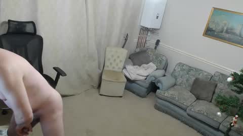 hugedick1965 online show from December 17, 10:05 pm