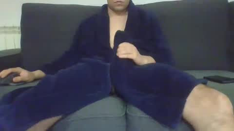 hugoxx22 online show from January 7, 7:17 pm