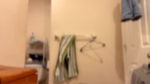 hungbwc99999 online show from November 30, 8:00 pm