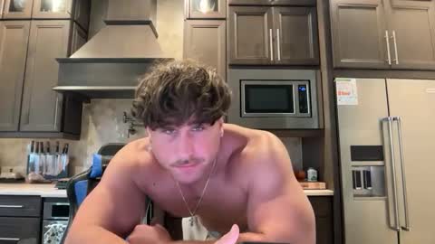 hungkingg22 online show from May 14, 4:38 pm