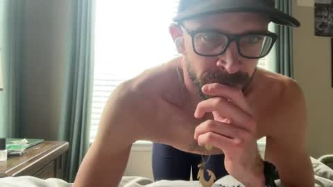 hungrunner24 online show from June 30, 9:49 pm