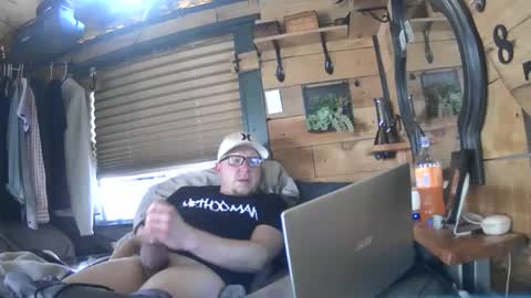 HuingsingleDad79 online show from December 4, 7:34 pm