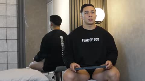 hunk_ryan online show from March 6, 12:09 pm