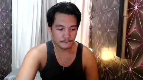 hunkylloyd online show from January 8, 6:41 am