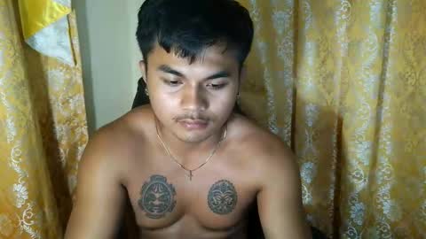 hunkyzeus online show from January 6, 5:28 pm