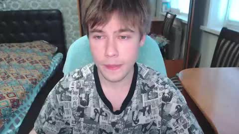 Tom online show from May 21, 9:04 am